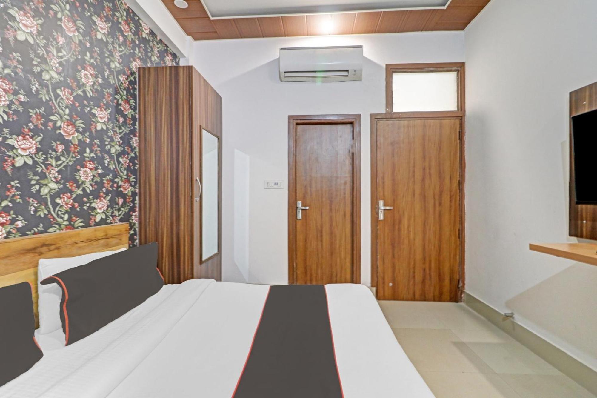 Hotel O Star Ki New Delhi Exterior photo